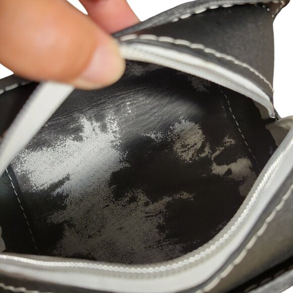 Handcrafted Women's Genuine Leather Cosmetics Bag - Picture 4 of 4